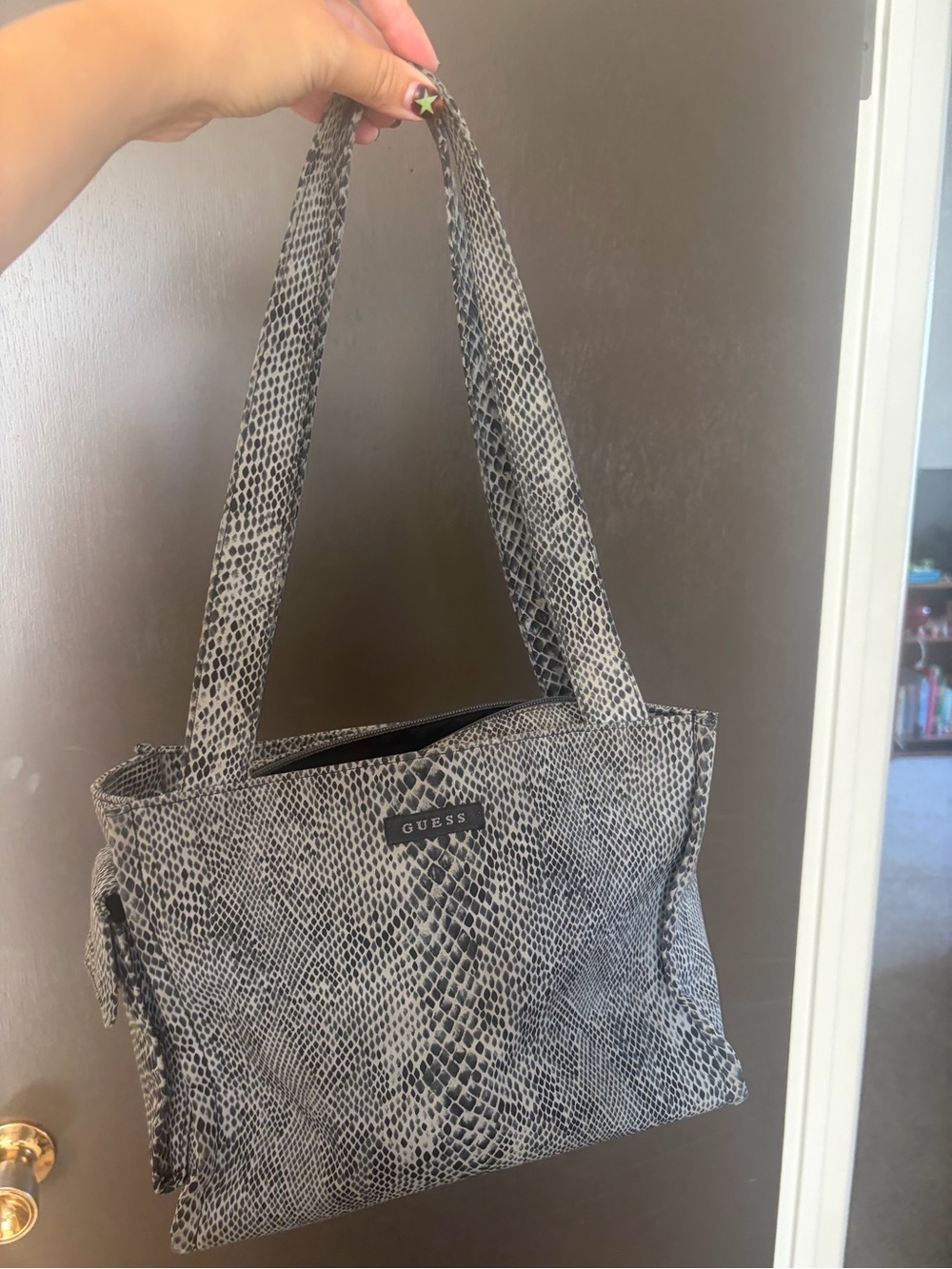 GUESS Snake-Print Shoulder Bag in Gray & Black